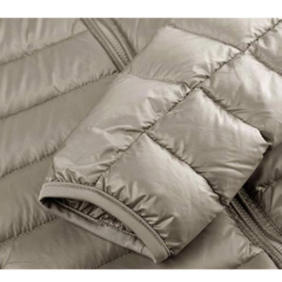 Wantdo Women's Hooded Packable Ultra Light Jacket - Picture 4 of 6